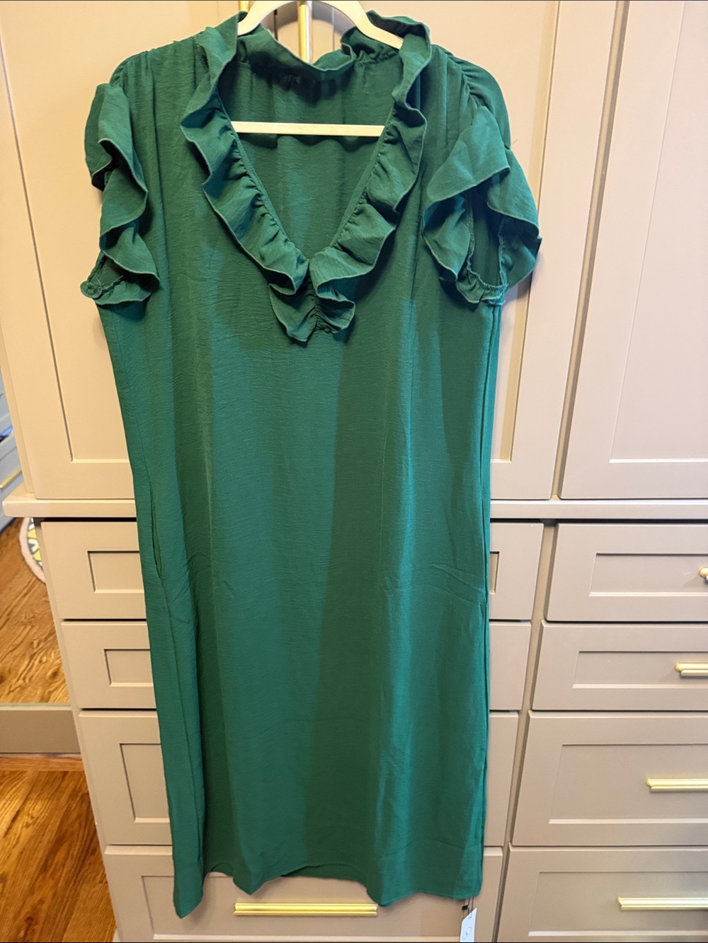 Green Ruffle V-Neck Women's Dress